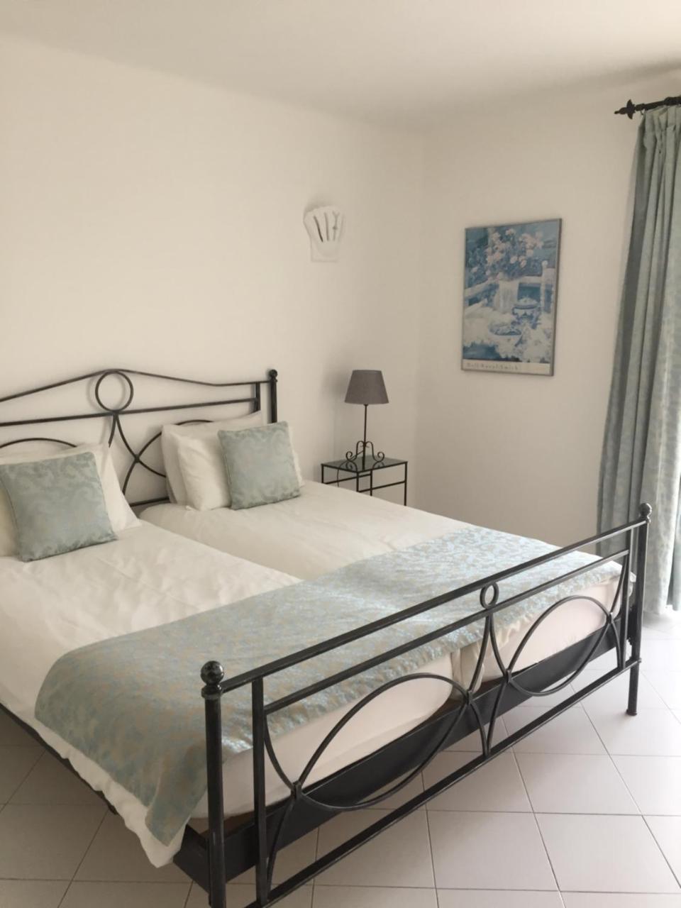 Casa Oleandro By Flo Bed and Breakfast Vale Covo  Buitenkant foto